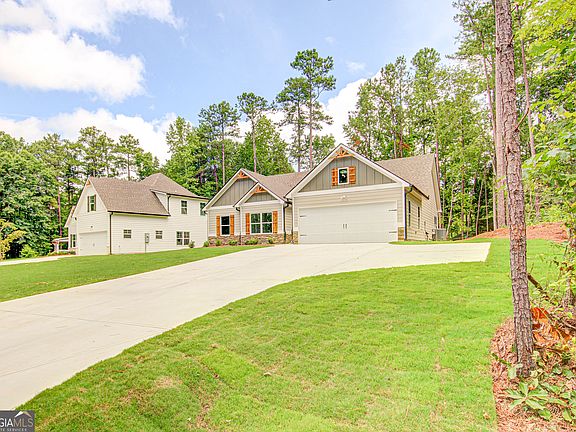 3rd image of 2455 Ashton Dr