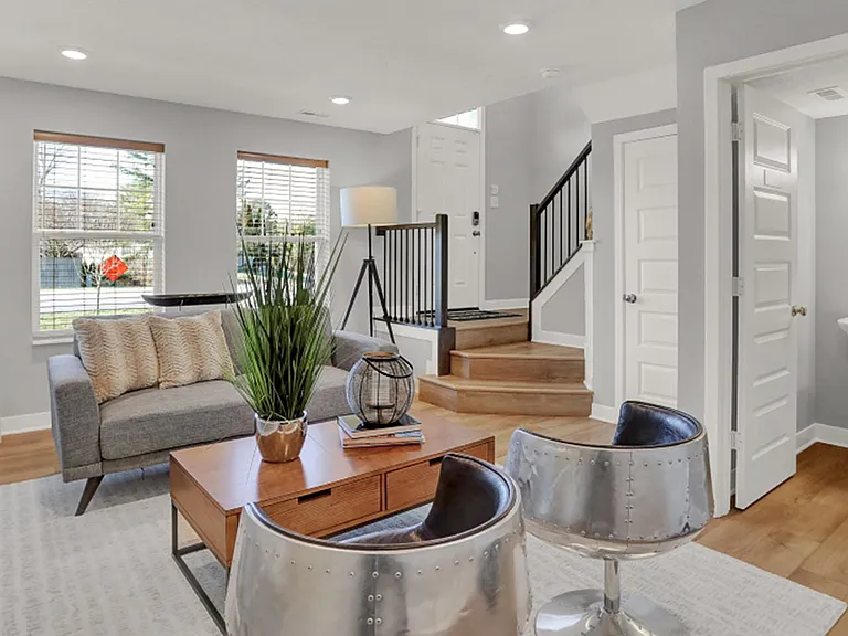 7073 Adalene Ln — Photo 12