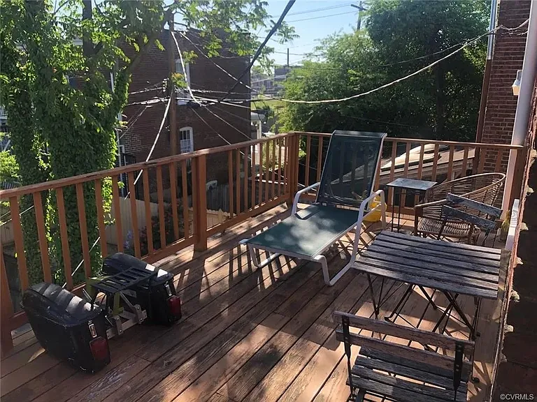 408 W Clay St — Photo 8