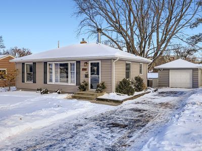 2207 Jersey Ave S, Saint Louis Park, MN, 55426