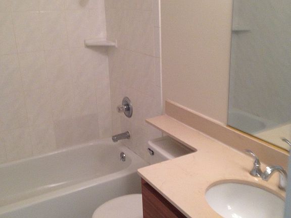 5th image of 2303 Galway Dr