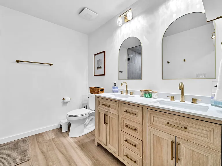 132 Foxmeyer Dr — Photo 19
