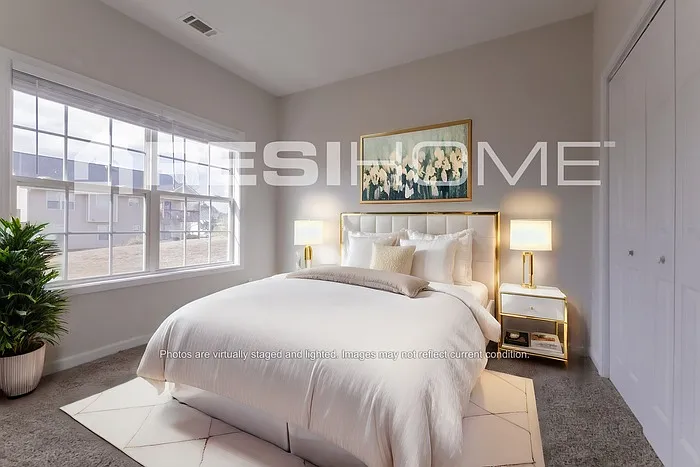 1340 Saint Isabella Ct — Photo 8