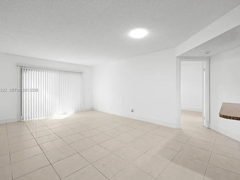 8290 Lake Dr #130 — Photo 4