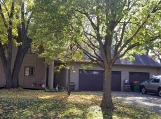 1960 107th Ln NW, Coon Rapids, MN 55433