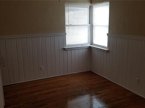 5th image of 2604 Nashville Ave