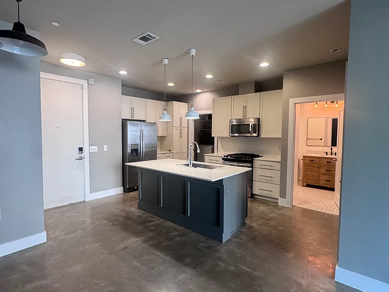 2725 Dulce Ln #201 — Photo 7