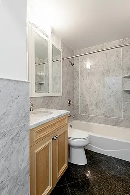 Rented by Mirador Real Estate | media 17