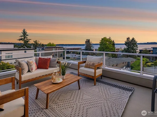 6424 Lake Washington Boulevard NE #34, Kirkland, WA 98033