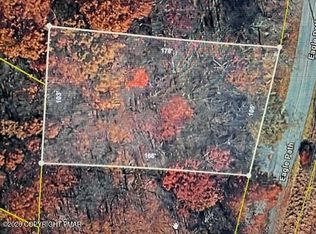 183 Eagle Ln, Bushkill, PA 18324