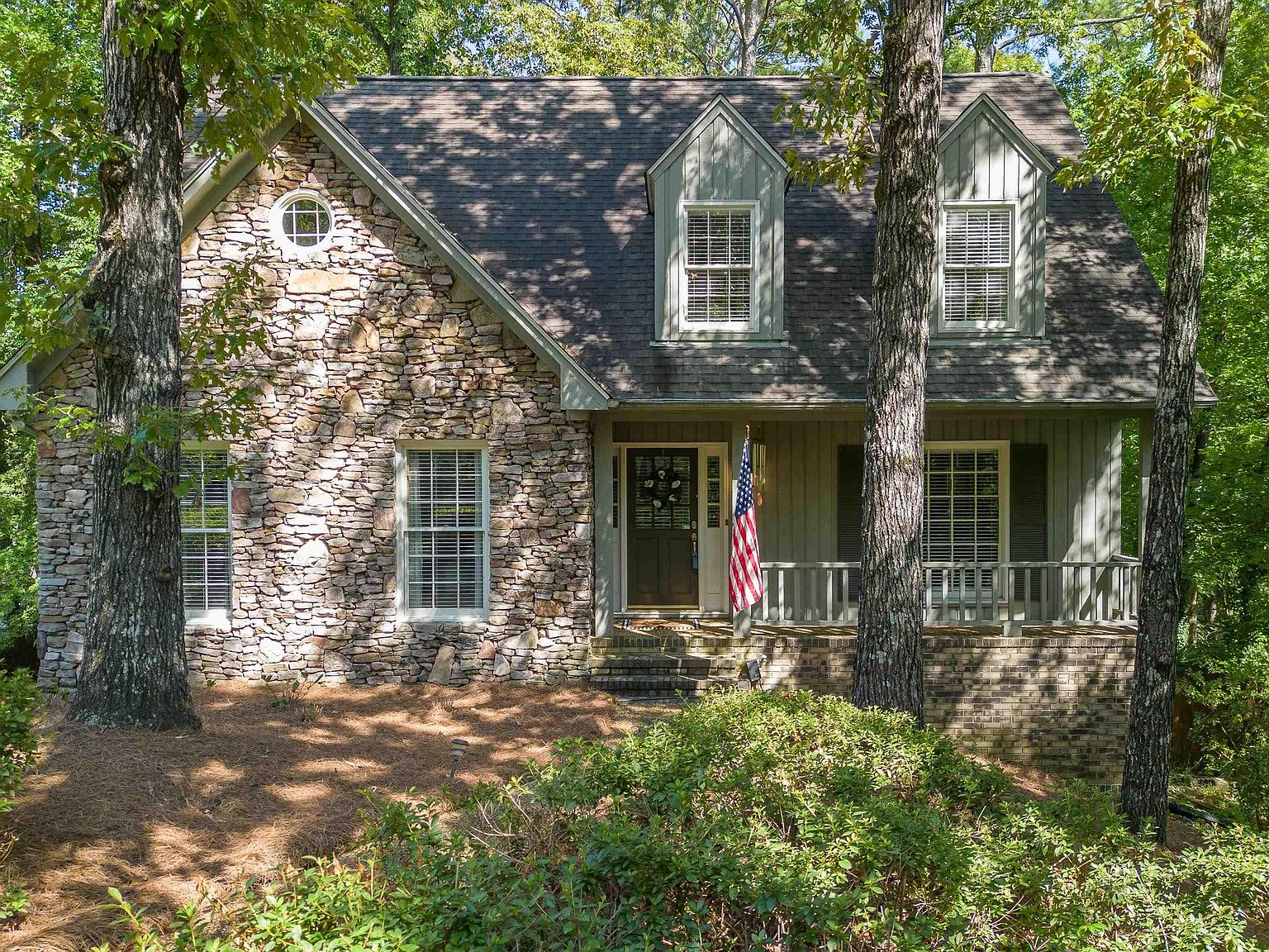 701 Bailey Brook Cir, Hoover, AL 35244 MLS 21364444 Zillow
