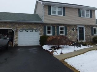 4175 Wood Dr, Walnutport, PA 18088