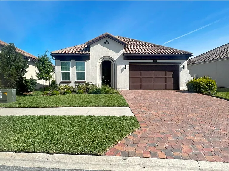 2489 Caprera Cir — Photo 1