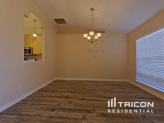 4th image of 963 Leyburn Dr