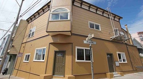 2nd image of 103 Park St