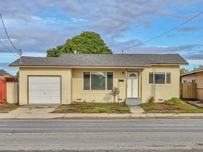 17 Williams Rd, Salinas, CA, 93905