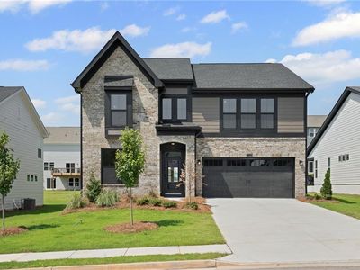 752 Crystal Lake Pkwy, Hoschton, GA, 30548