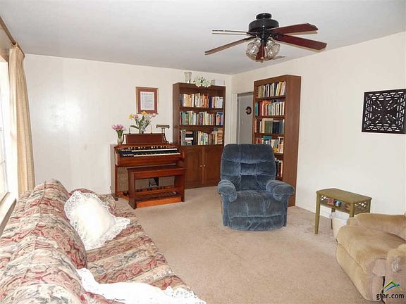 5th image of 2028 Woodhaven Dr