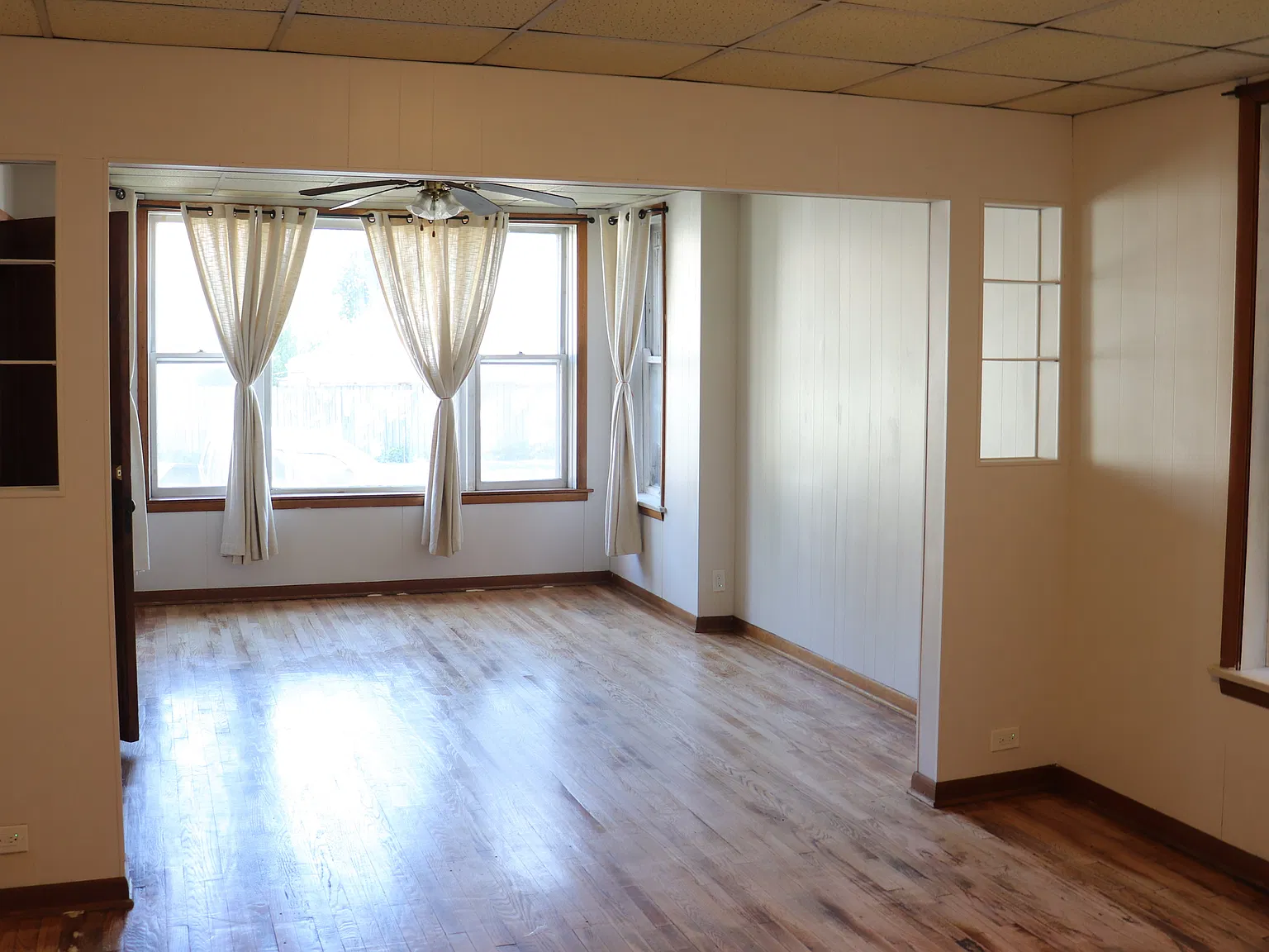 3 bed, 1250 sqft, $1,800 — Photo 3