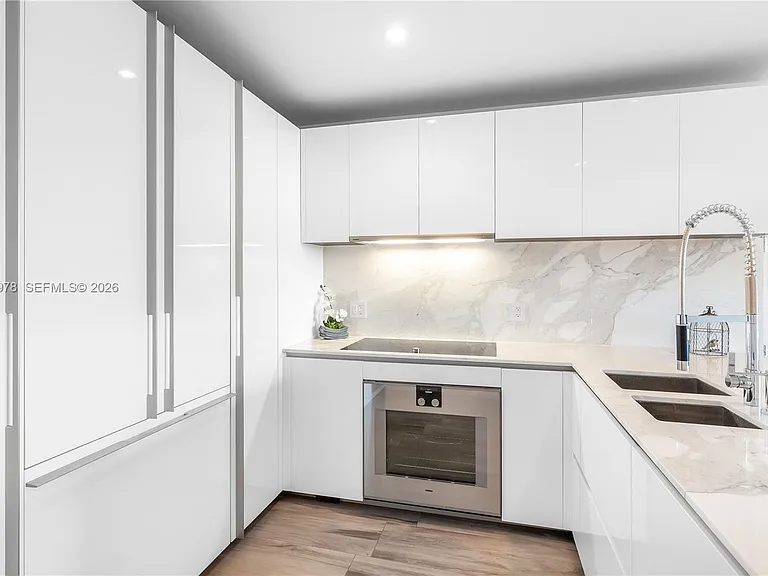 10201 Collins Ave #605 — Photo 9
