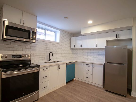4th image of 184 Bradley Ave