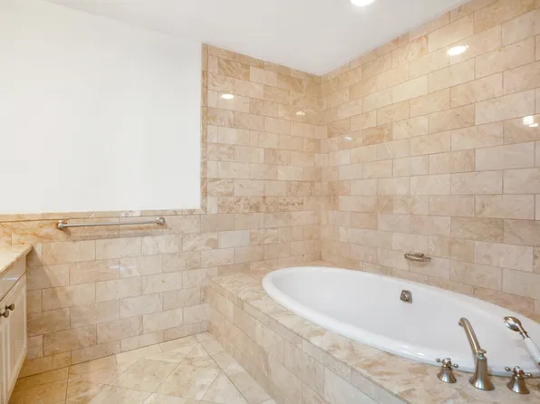 10 Little West Street image 14 of 28