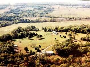 129 Eagle Run Rd, Tunas, MO 65764