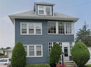 43 Woodbine St, Cranston, RI 02910