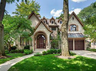 820 S Seminary Ave, Park Ridge, IL 60068