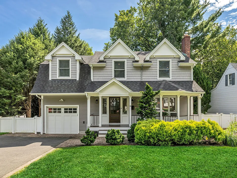 66 Glen Blvd