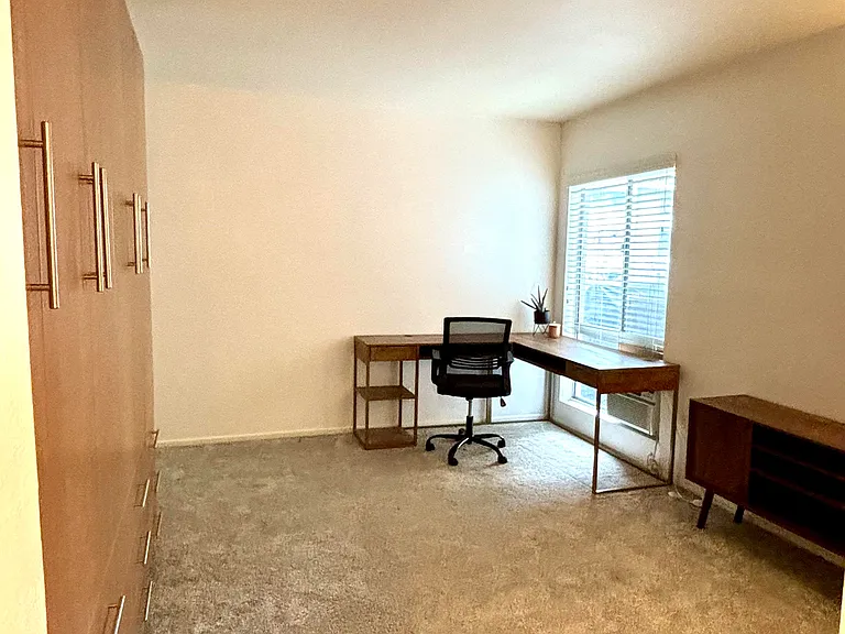 360 S Euclid Ave #327 — Photo 11