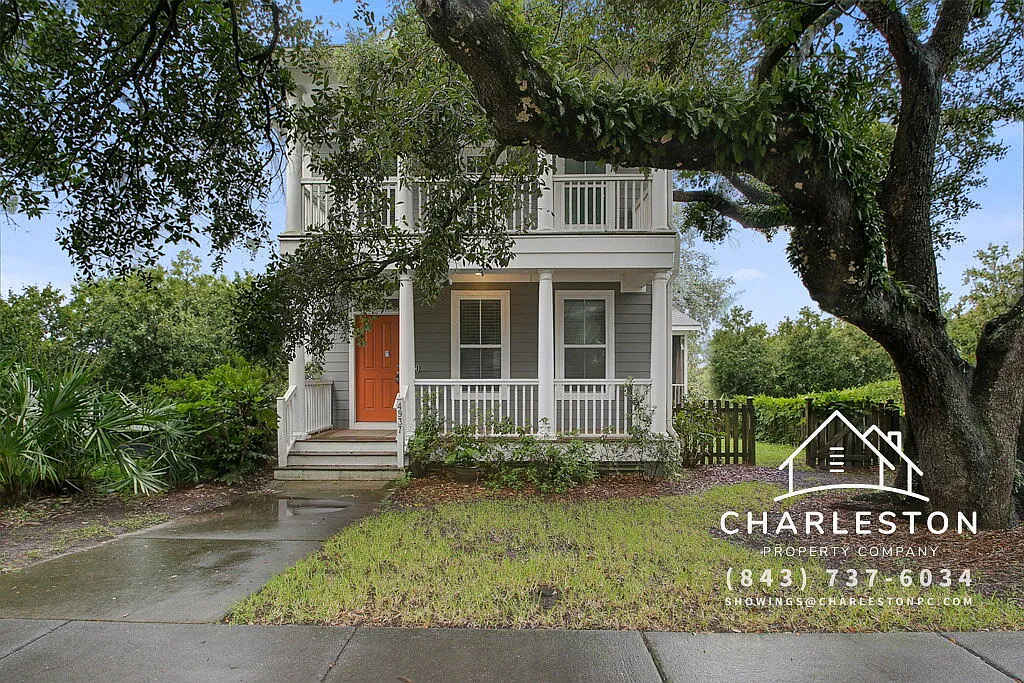 3 bed, 2.5 bath, 1670 sqft, $2,695 — Photo 1