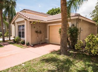 8693 Binghamton Ave, Boynton Beach, FL 33436
