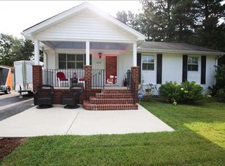 2405 Crumpton Dr, Richmond, VA 23224