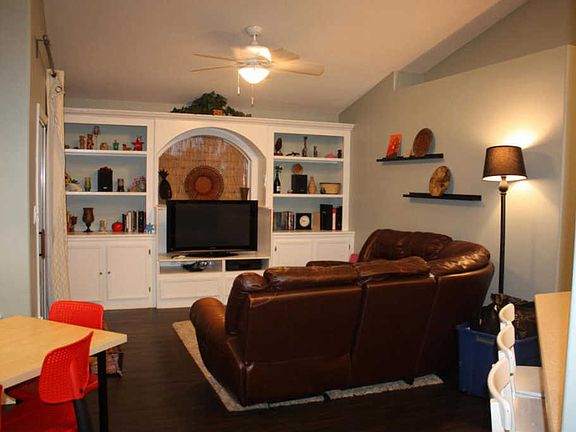 5th image of 847 Blackbird Ct