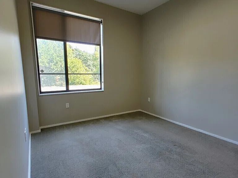 3632 Gillham Rd #N204 — Photo 6