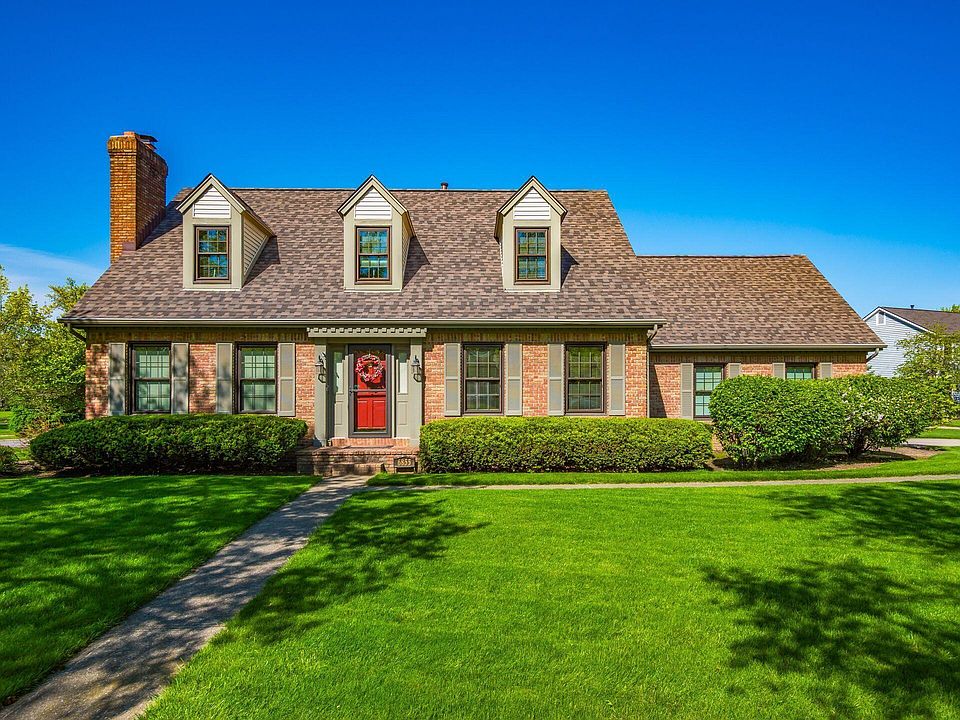 1st image of 6855 Roundwood Ct