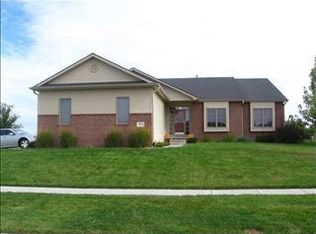 8202 S 61st St, Lincoln, NE 68516