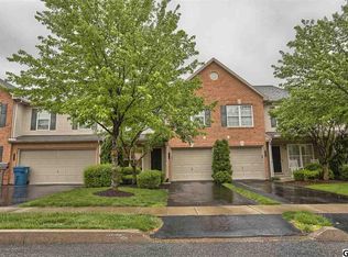 1124 Cross Creek Dr, Mechanicsburg, PA 17050
