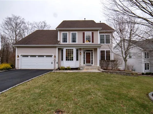 31 Traditions Blvd, Southbury, CT 06488