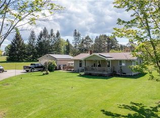 374 Thomas Rd, Ligonier, PA 15658