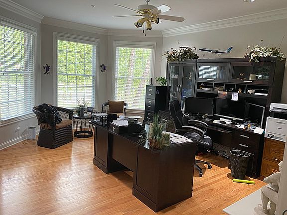 3rd image of 28452 Casey Ct