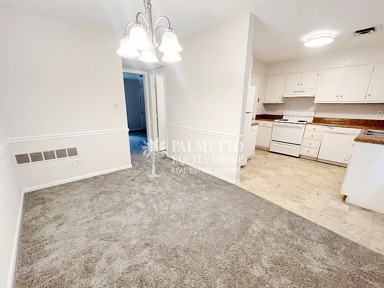 1103 W Bessemer Ave #B — Photo 3