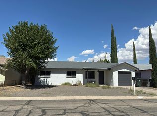 1945 Chicago Ave, Kingman, AZ 86401