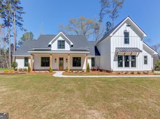 105 Melbourne Dr, Athens, GA 30606