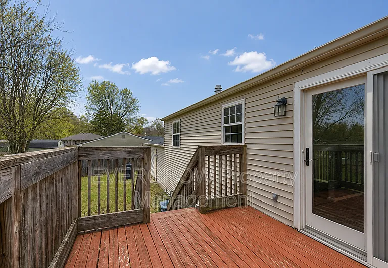 5310 Shelbyville Rd — Photo 27