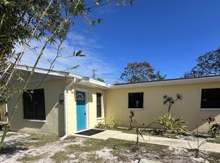 869 Tomkins St, Melbourne, FL 32935