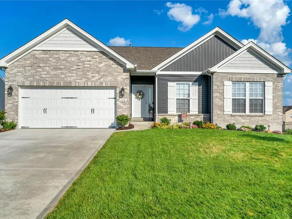 450 Rocky Mountain Dr, Troy, MO 63379