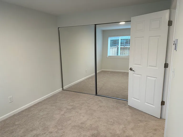 12600 Martin Luther King Jr Way S #B102 — Photo 16