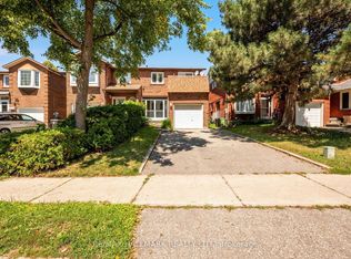 154 Robert Hicks Dr, Toronto, ON M2R3R5